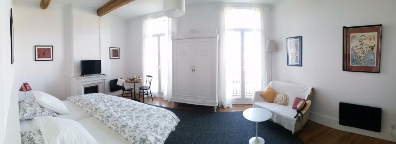 Aumes Sweet Home Chambre D'Hotes Εξωτερικό φωτογραφία